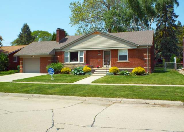 Property at 9996 Manor Ave, Allen Park, MI 48101, 2 beds, 2 baths