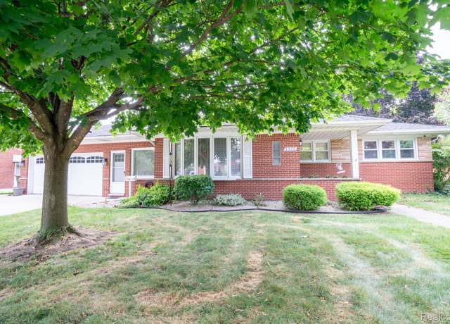 Property at 3320 Middlefield Dr, Trenton, MI 48183, 3 beds, 2 baths
