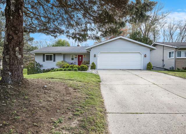 Property at 5288 Newcastle Dr SE, Grand Rapids, MI 49508, 3 beds, 3 baths