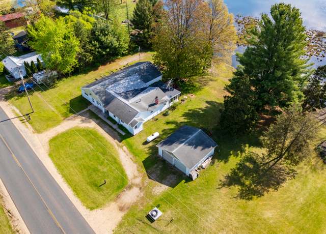 Property at 11131 County Road 215, Grand Junction, MI 49056, 4 beds, 2 baths