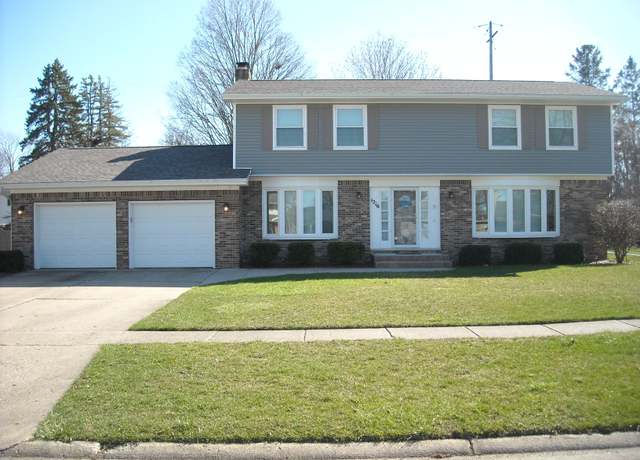 Property at 1216 Pleasantview Dr, Flushing, MI 48433, 4 beds, 3 baths