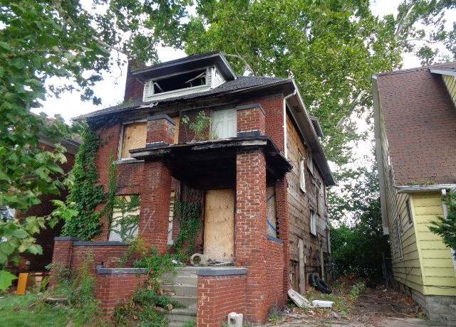 Property at 4266 Waverly St, Detroit, MI 48238, 4 beds, 2 baths