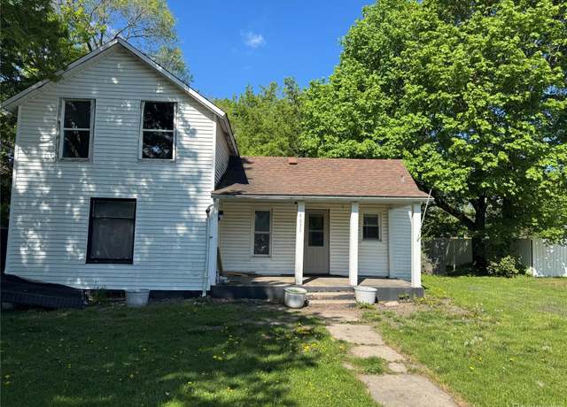 Property at 4631 Oak St, Cass City, MI 48726, 4 beds, 1 bath