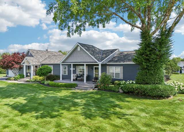 Property at 378 Fruitdale Ln, Pinckney, MI 48169, 3 beds, 3 baths