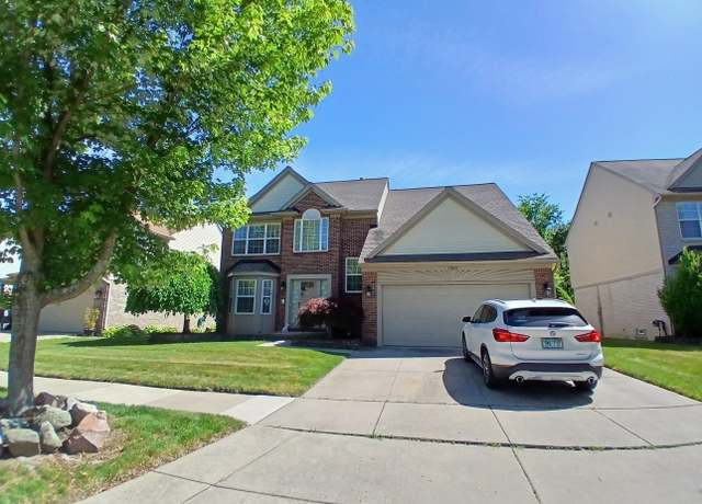 Property at 11820 Creekview Dr, Sterling Heights, MI 48312, 4 beds, 2.5 baths