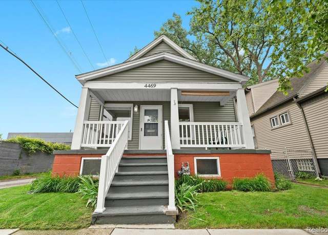 Property at 4469 5th St, Ecorse, MI 48229, 4 beds, 2.5 baths
