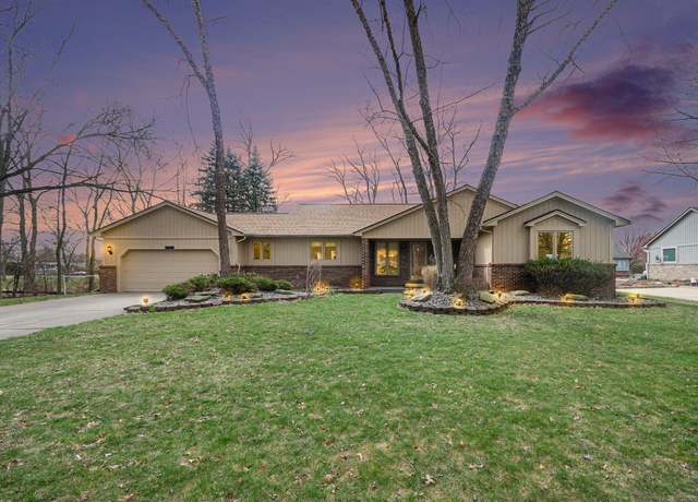 Property at 1733 Ashley Ct, Walled Lake, MI 48390, 3 beds, 2.5 baths