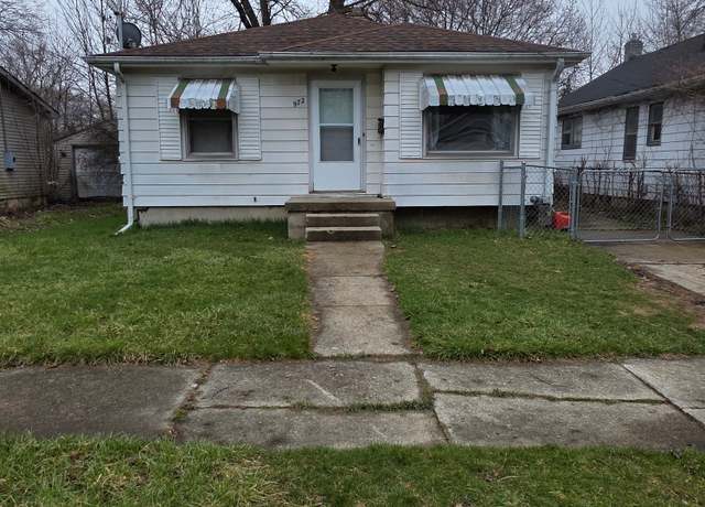 Property at 972 Barney Ave, Flint, MI 48503, 3 beds, 1 bath