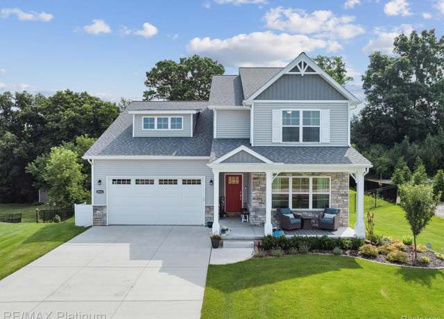 Property at 2921 Clivedon Rd, Howell, MI 48843, 3 beds, 3.5 baths