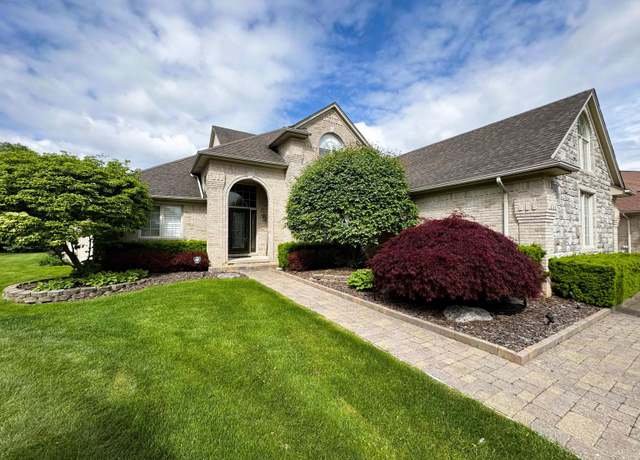 Property at 47091 Chippenham Ct, Shelby Twp, MI 48315, 4 beds, 2.5 baths
