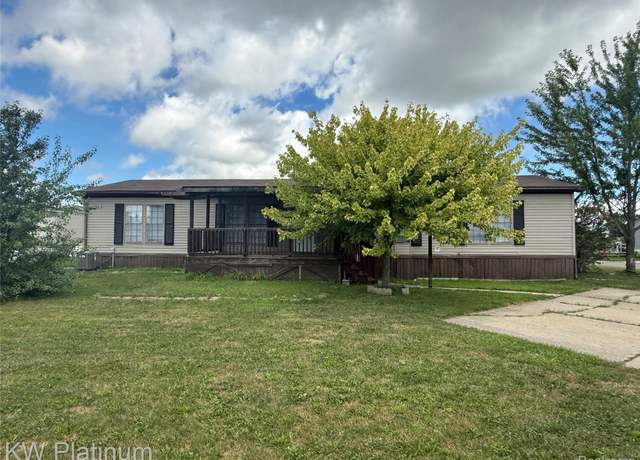 Property at 43585 Cardinal Dr, Clinton Charter Township, MI 48036, 3 beds, 2 baths