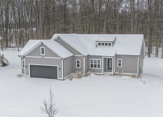 Property at 11729 Sessions Dr, Grand Rapids, MI 49534, 5 beds, 3 baths