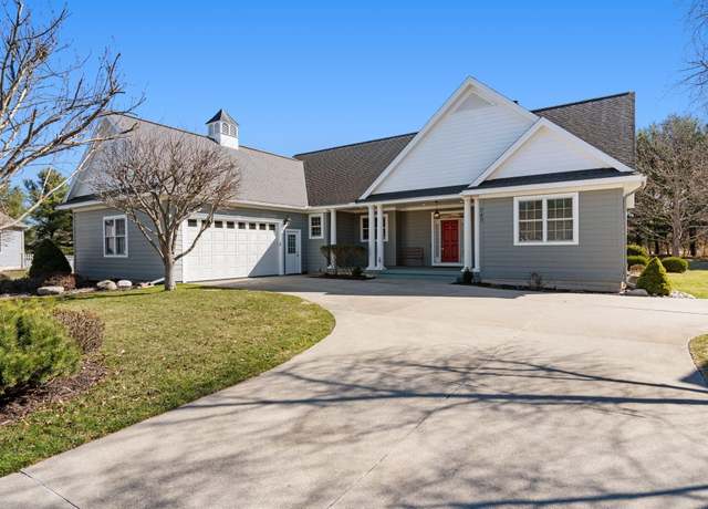 Property at 343 Parkside Ln, Douglas, MI 49406, 4 beds, 3.5 baths