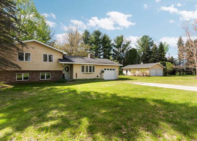 Property at 4542 Crofton Road, SW, South Boardman, MI 49680, 3 beds, 2 baths