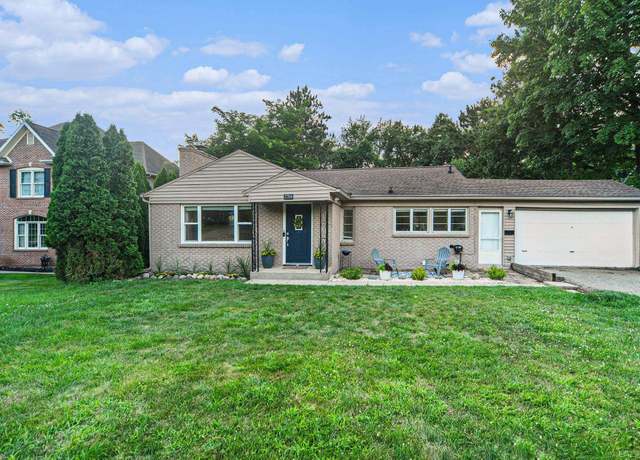 Property at 3704 Bronson Blvd, Kalamazoo, MI 49008, 4 beds, 2 baths
