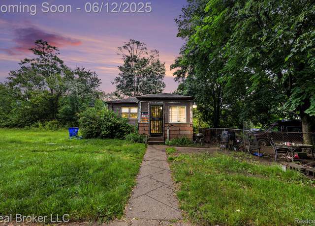 Property at 15036 Blackstone St, Detroit, MI 48223, 2 beds, 1 bath