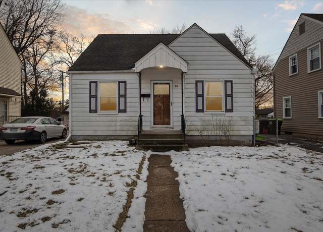 Property at 56 E Wabash Ave, Belleville, MI 48111, 3 beds, 1 bath