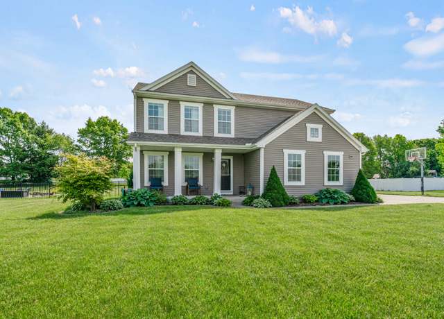 Property at 50867 Rebecca Dr, Paw Paw, MI 49079, 6 beds, 4.5 baths