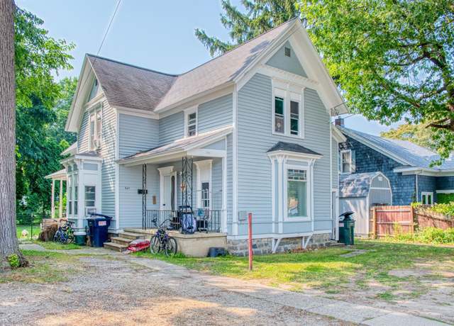 Property at 641 N Shiawassee St, Owosso, MI 48867, 4 beds, 2 baths