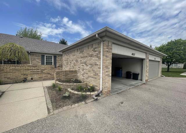 Property at 50187 Raleigh Ct, Macomb, MI 48044, 2 beds, 2.5 baths