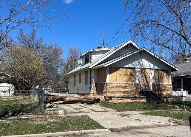 Property at 133 E Oakley St, Flint, MI 48503, 2 beds, 1.5 baths