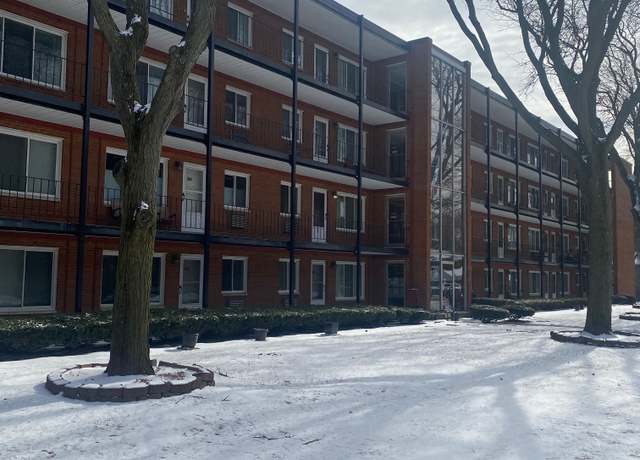 Property at 2915 W 13 Mile Rd #104, Royal Oak, MI 48073, 2 beds, 1 bath