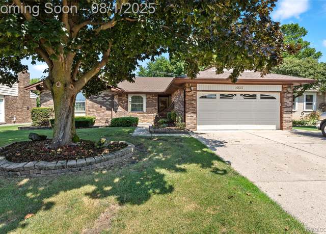 Property at 45184 Indian Creek Dr, Canton, MI 48187, 3 beds, 2.5 baths