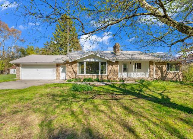 Property at 350 N Huron View Rd, Port Sanilac, MI 48469, 3 beds, 2.5 baths