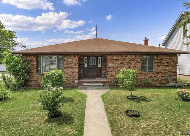 Property at 1616 Cora St, Wyandotte, MI 48192, 3 beds, 3 baths