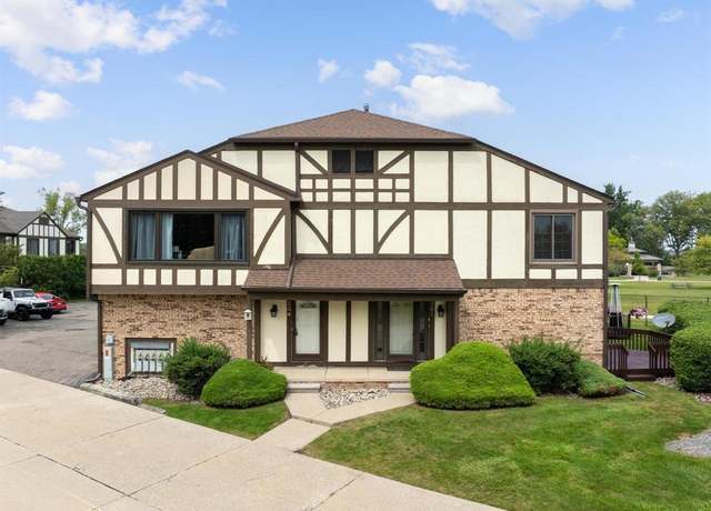 Property at 201 Lac Ste Claire Dr, St. Clair Shores, MI 48082, 2 beds, 2.5 baths