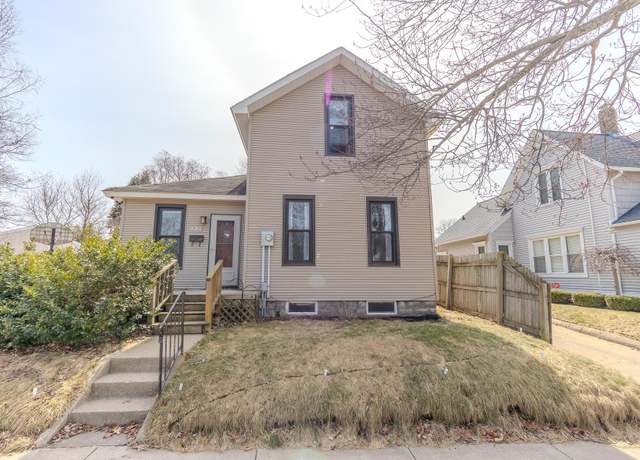 Property at 213 First Ave, Manistee, MI 49660, 3 beds, 2 baths
