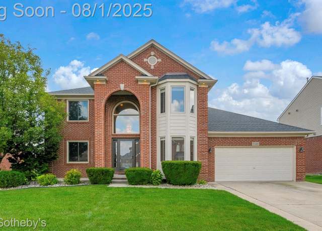 Property at 50388 Nantwich Dr, Macomb, MI 48044, 4 beds, 2.5 baths