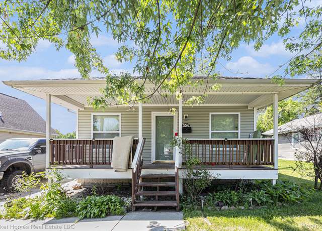 Property at 354 Ferry Ave, Pontiac, MI 48341, 3 beds, 1 bath