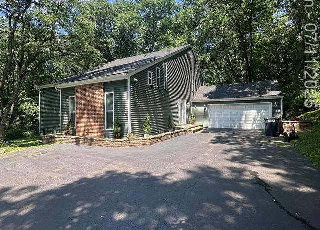 Property at 10294 Mcgregor Rd, Pinckney, MI 48169, 3 beds, 3 baths