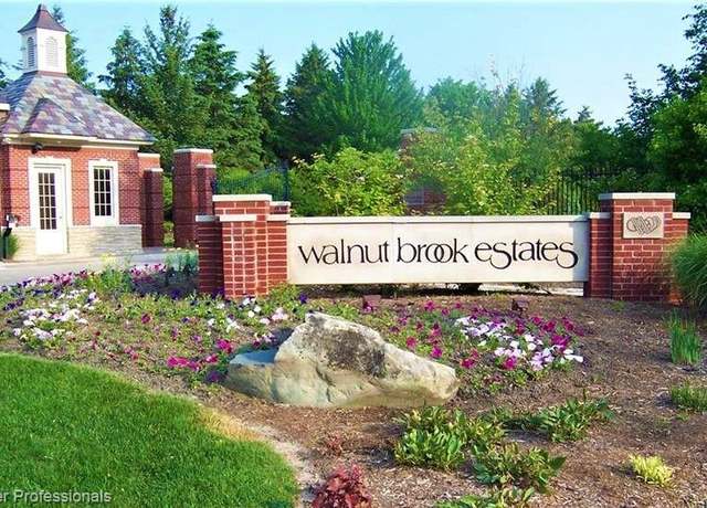 Property at 2530 South Blvd W, Rochester Hills, MI 48309