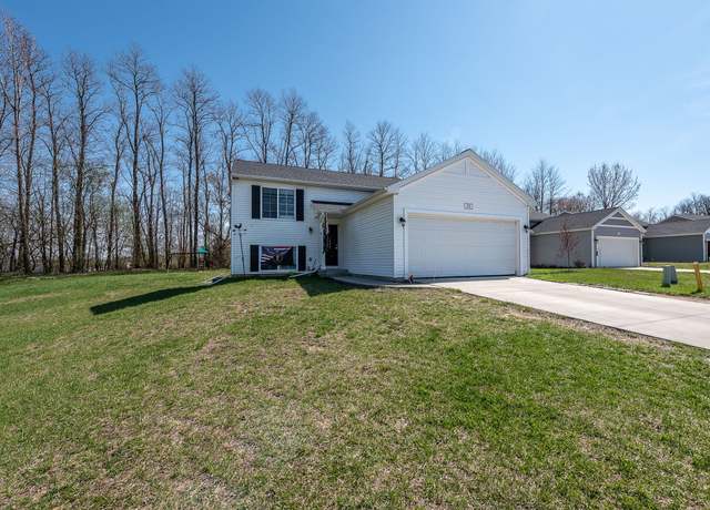 Property at 159 ST Clair Cir, Brooklyn, MI 49230, 3 beds, 2 baths