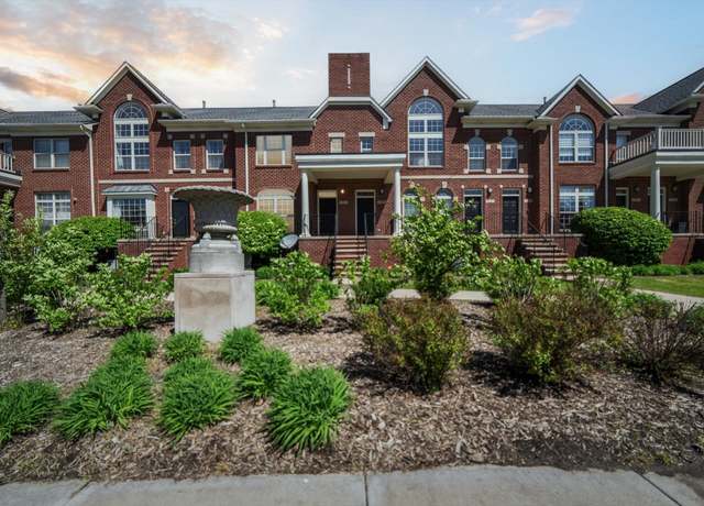 Property at 3201 Newbury Pl, Troy, MI 48084, 2 beds, 2.5 baths