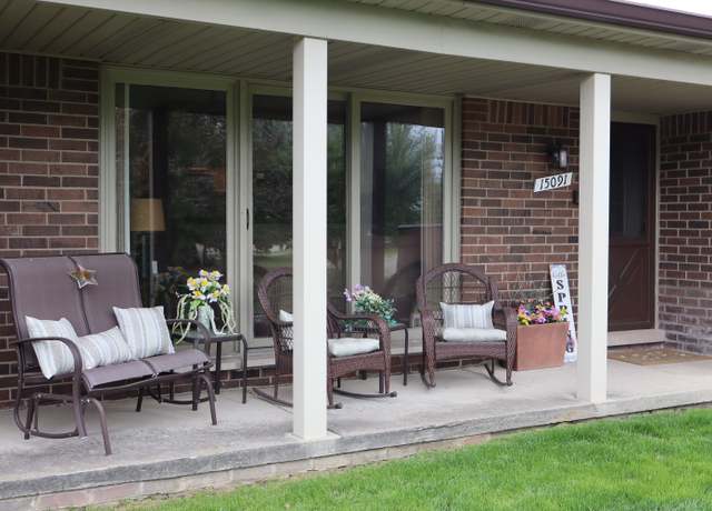 Property at 15091 Sebastian Ct, Shelby Twp, MI 48315, 2 beds, 2 baths
