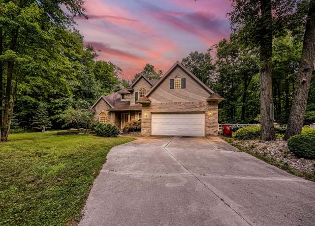 Property at 8707 Spring Valley Ln, Brighton, MI 48114, 5 beds, 2.5 baths