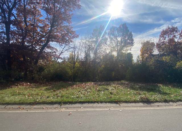 Property at 9035 Huron Bluffs Dr, White Lake, MI 48386