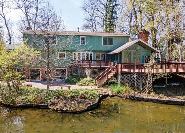 Property at 6609 Bloomfield Ln, West Bloomfield, MI 48322, 4 beds, 4.5 baths