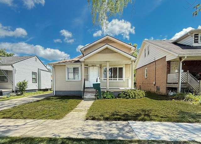 Property at 1627 Lafayette Blvd, Lincoln Park, MI 48146, 4 beds, 2 baths
