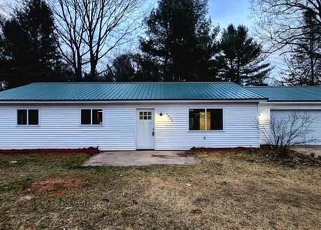 Property at 9864 Cadillac Dr, Lake, MI 48632, 3 beds, 1.5 baths