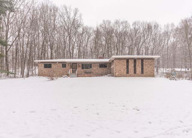 Property at 11644 Kerns Way, Hartland Twp, MI 48430, 3 beds, 2 baths