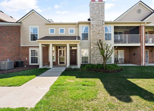 Property at 52140 Naugatuck Dr, Macomb, MI 48042, 2 beds, 2 baths