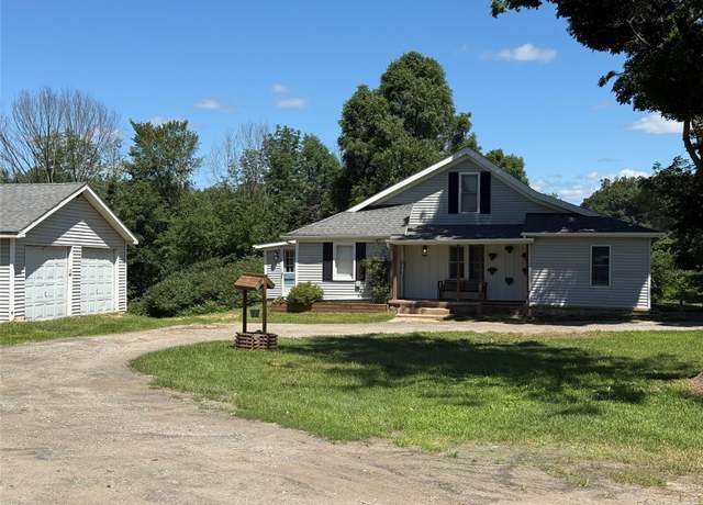 Property at 2581 Carpenter Rd, Lapeer, MI 48446, 3 beds, 1.5 baths