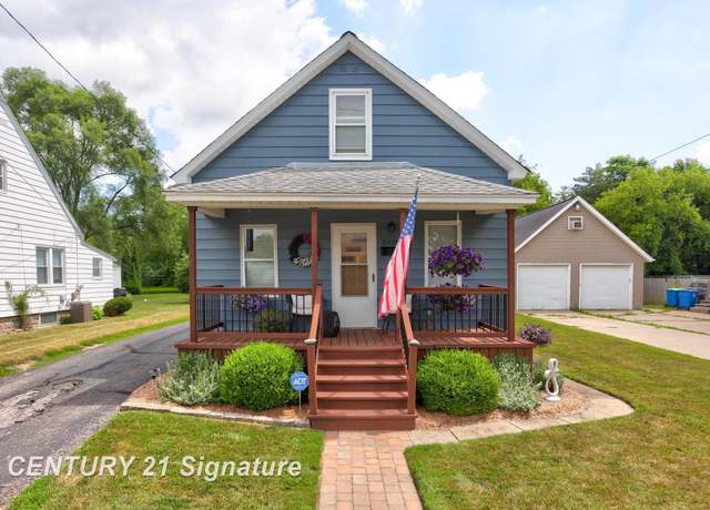 Property at 3028 Monroe St, Saginaw, MI 48604, 3 beds, 1 bath