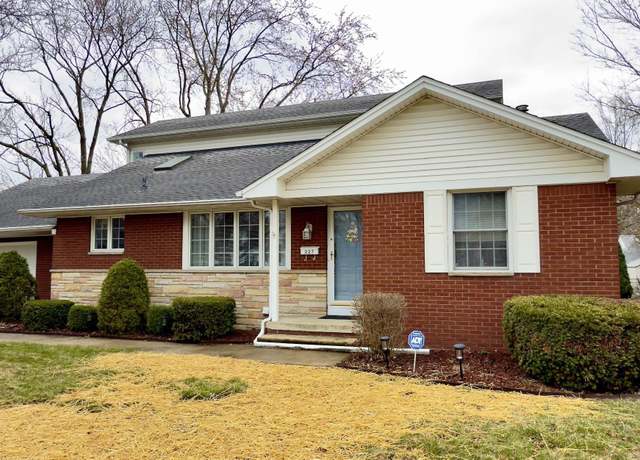Property at 227 Orchard Dr, Monroe, MI 48162, 3 beds, 2.5 baths