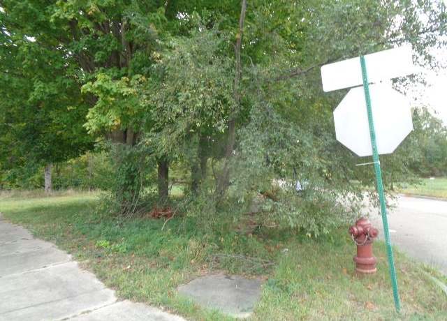 Property at 12936 Fielding St, Detroit, MI 48223, 1 bath