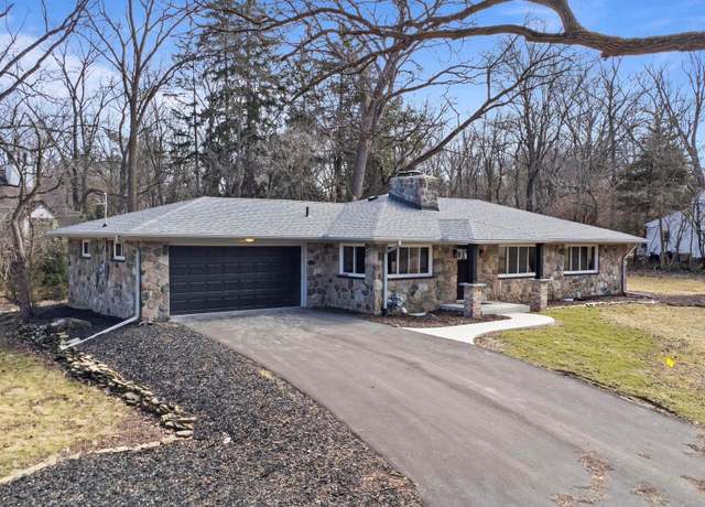 Property at 1 Shipman Cir, Ann Arbor, MI 48104, 5 beds, 3 baths